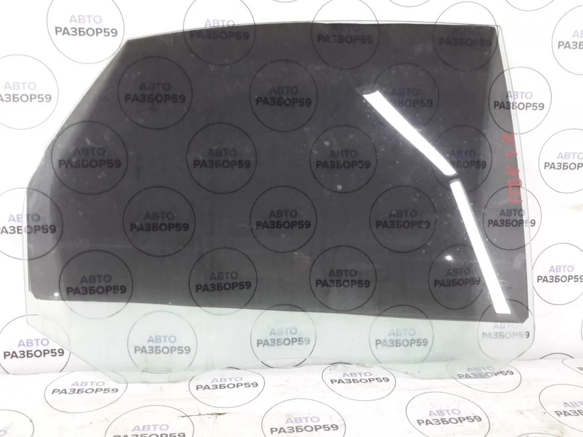 Стекло заднее правое Ford Focus II (2005—2008)