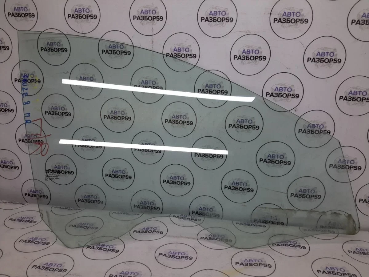 Стекло переднее правое Chevrolet Cruze I (2009—2012)