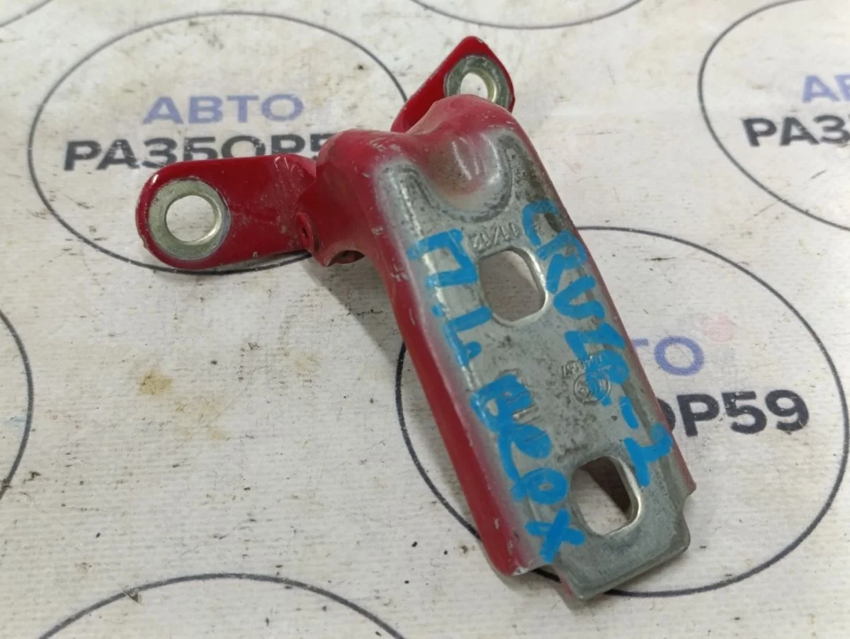 Петля двери передней левой верхняя Chevrolet Cruze I (2009—2012)