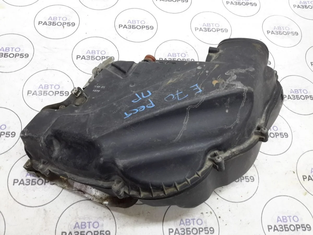 Корпус воздушного фильтра BMW X5 E70 (2006—2010)