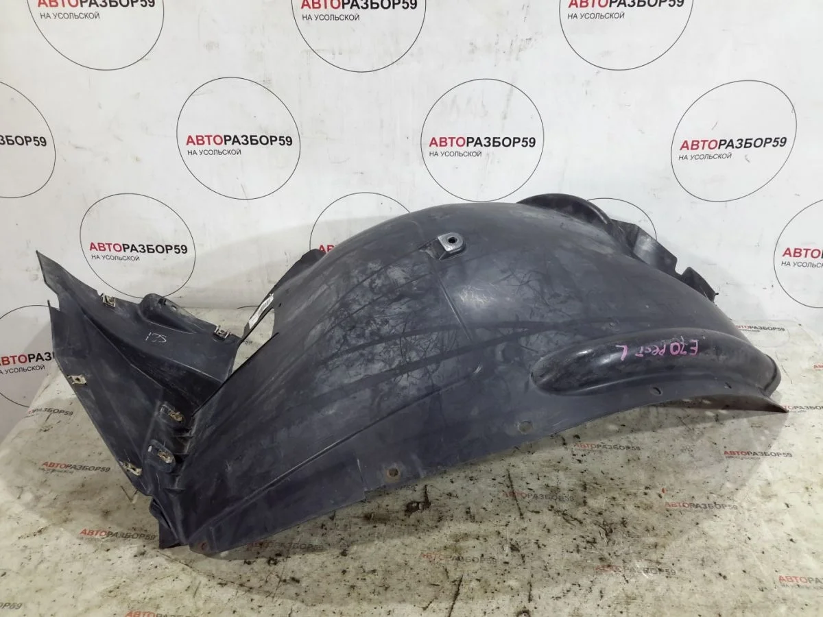 Подкрылок передний левый BMW X5 E70 (2006—2010)