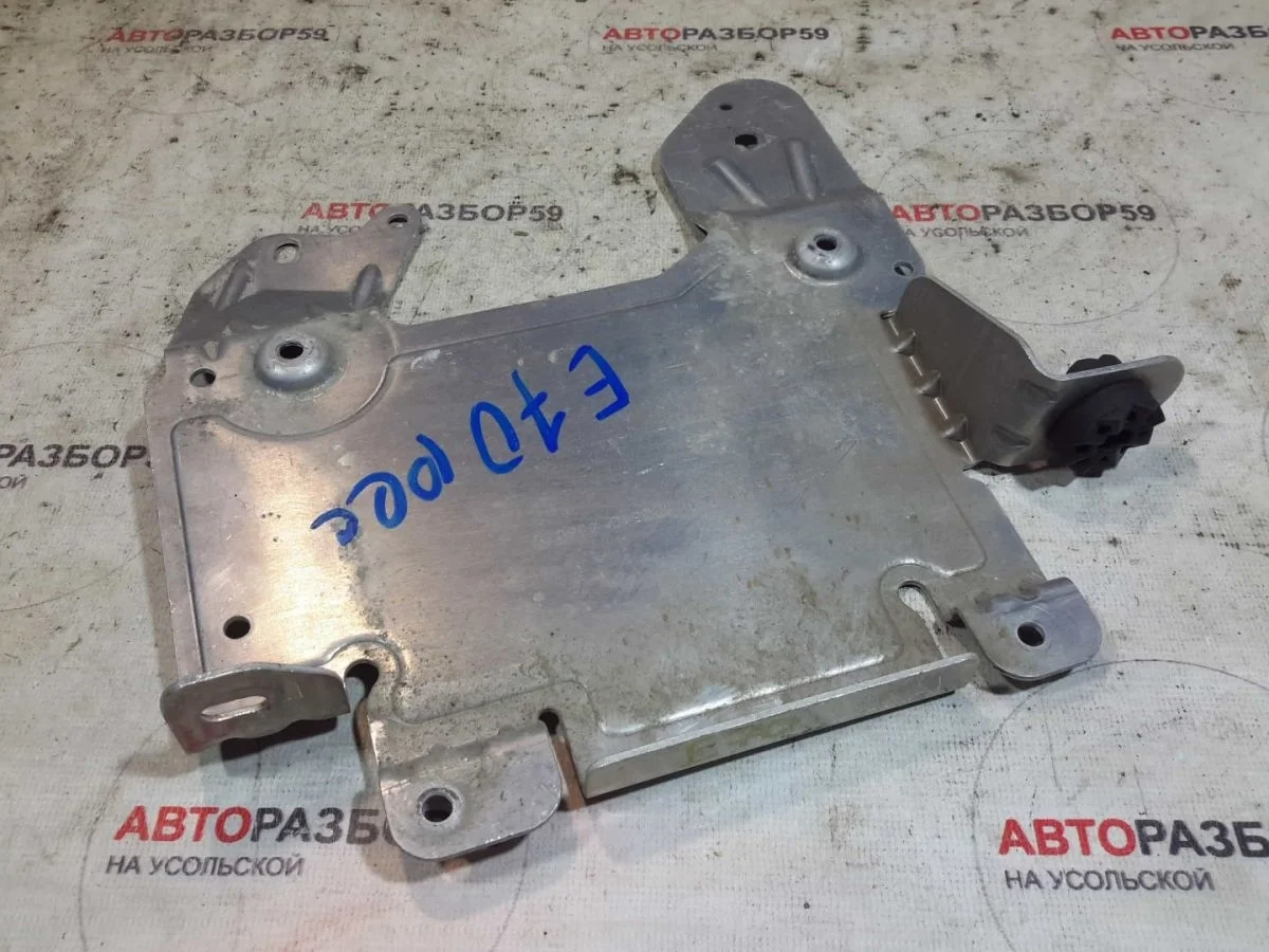 Кронштейн блока рулевой рейкой BMW X5 E70 (2006—2010)