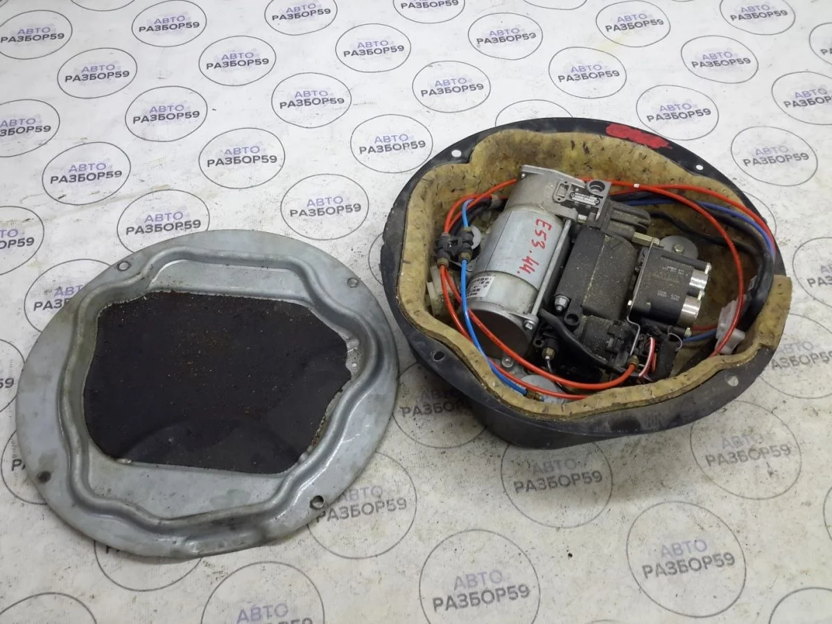 Компрессор пневмоподвески BMW X5 E53 (1999—2003)