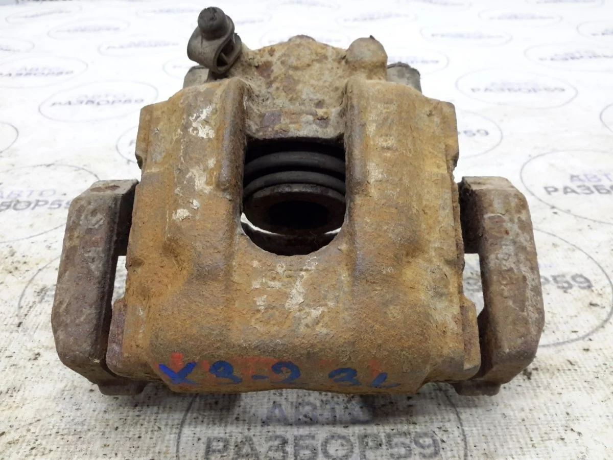 Суппорт задний левый BMW X3 E83 (2003—2006)