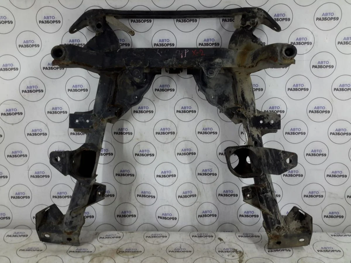 Подрамник передний BMW X3 E83 (2003—2006)