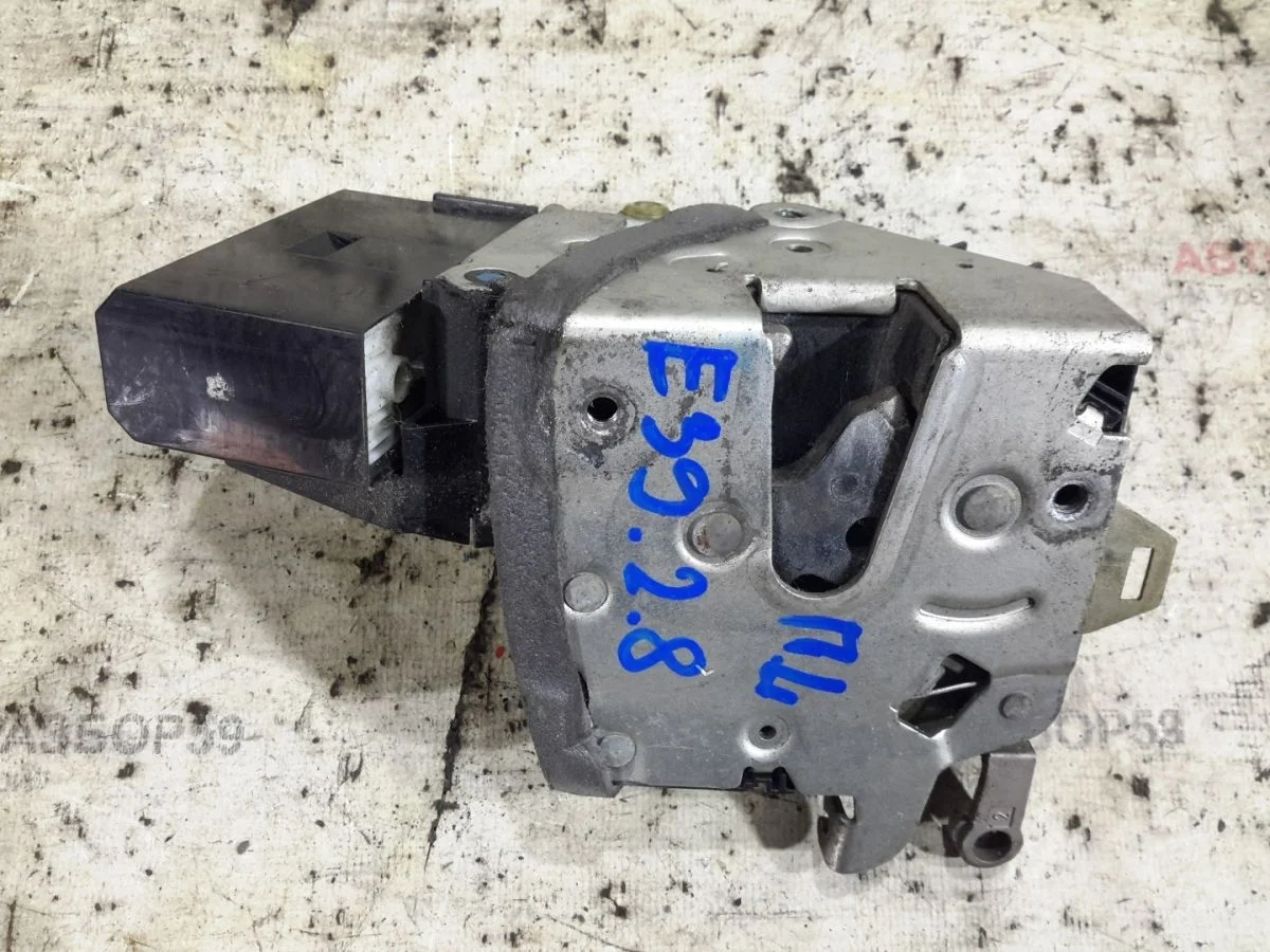 Замок передний левый BMW 5 серия E39 (1995—2000)