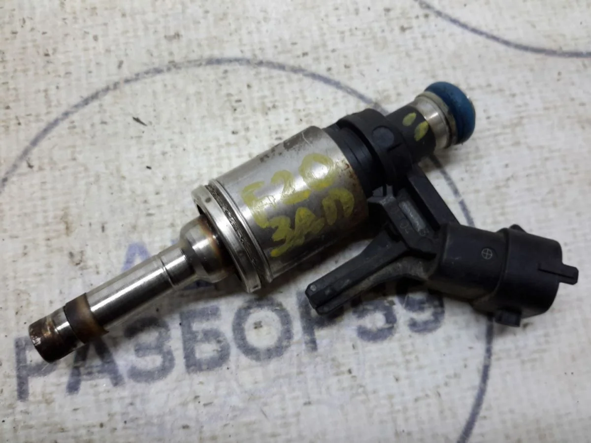 Форсунка топливная BMW 1 серия F20/F21 (2011—2015)