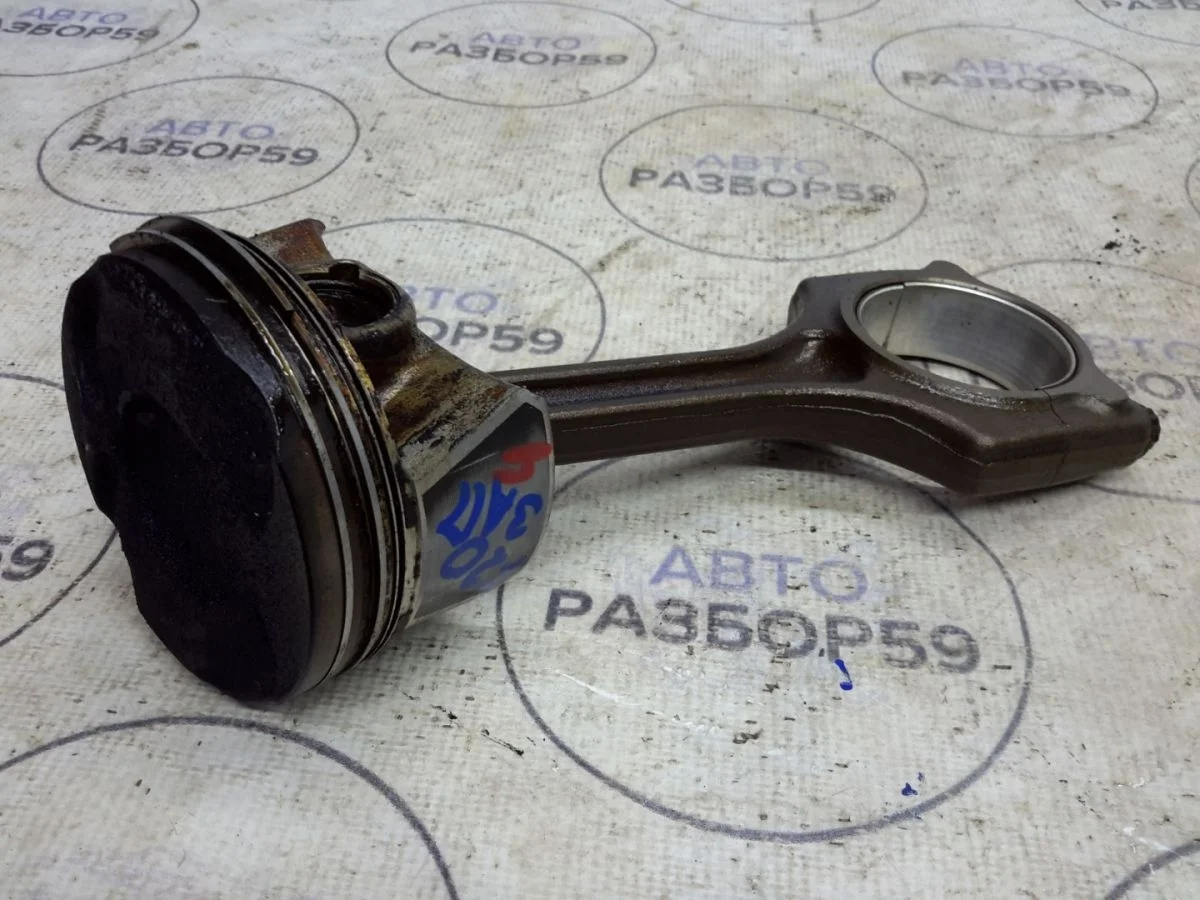 Поршень с шатуном BMW 1 серия F20/F21 (2011—2015)