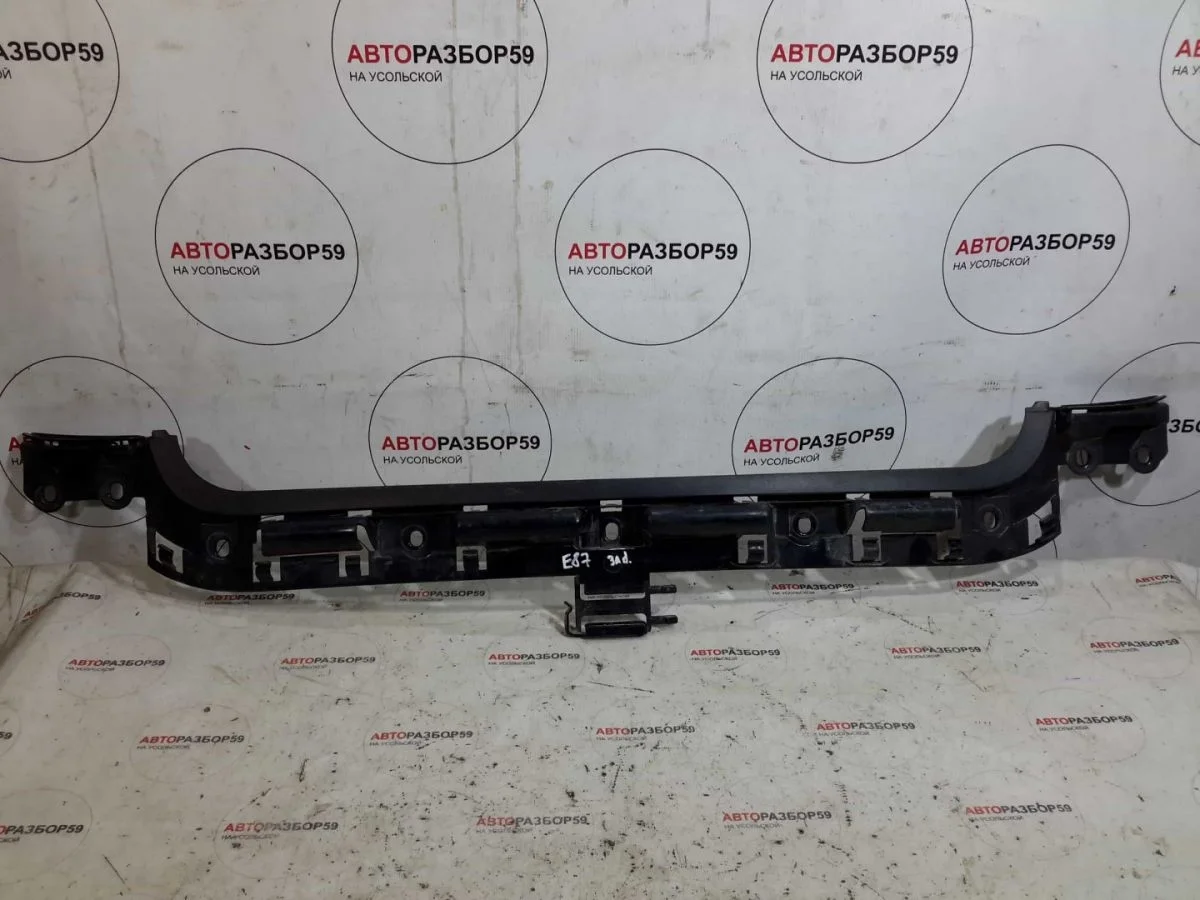 Кронштейн заднего бампера BMW 1 серия E81/E82/E87/E88 рестайлинг (2007—2011)