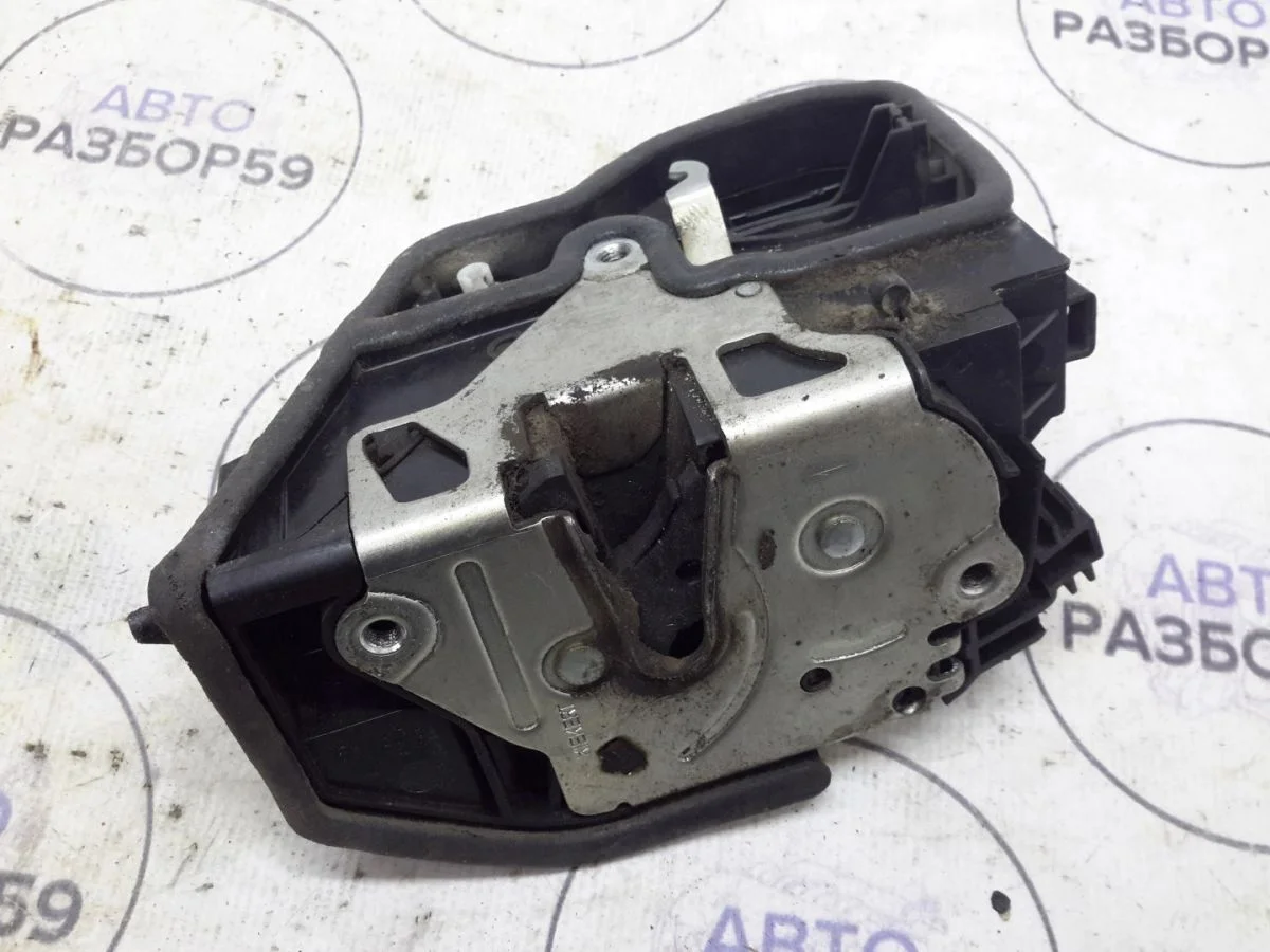 Замок задний левый BMW 1 серия E81/E82/E87/E88 рестайлинг (2007—2011)