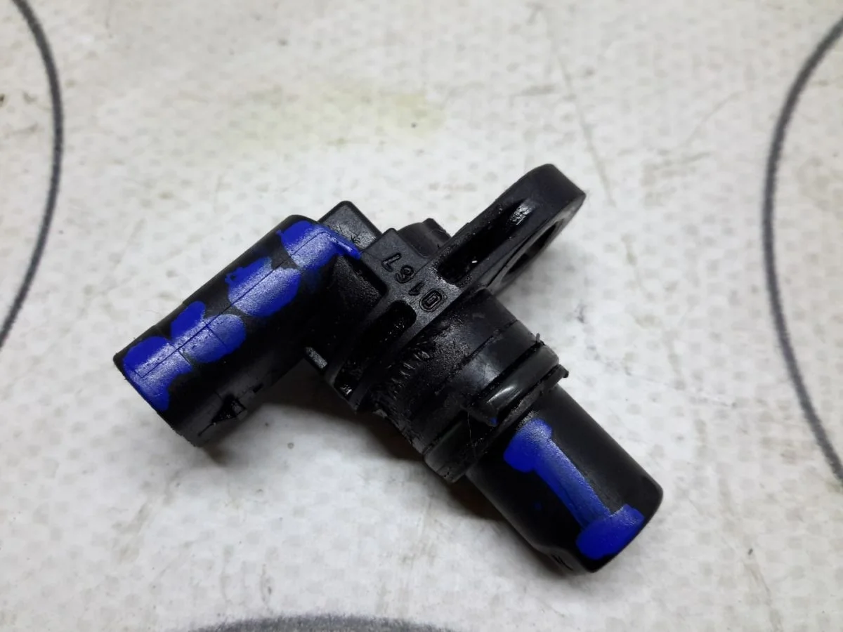 Датчик распредвала Audi A6 Allroad Quattro C6 (2006—2008)