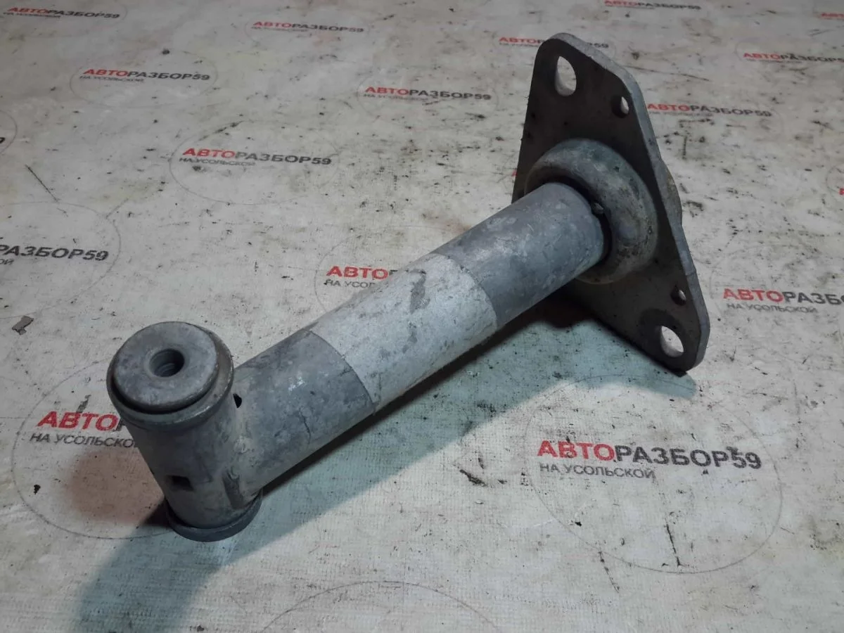 Кронштейн переднего бампера Audi A6 C5 (1997—2001)