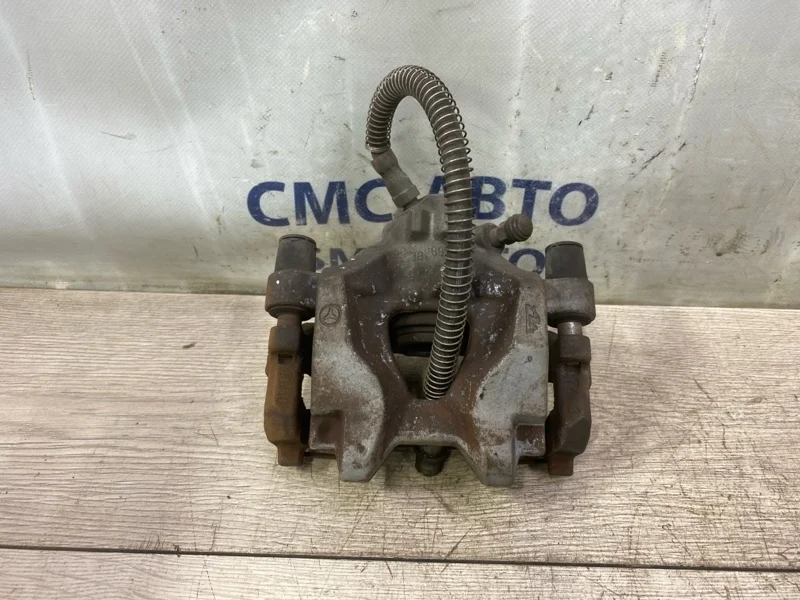 Суппорт Mercedes-Benz E-Class A2044231681 C207 271.860, задний правый