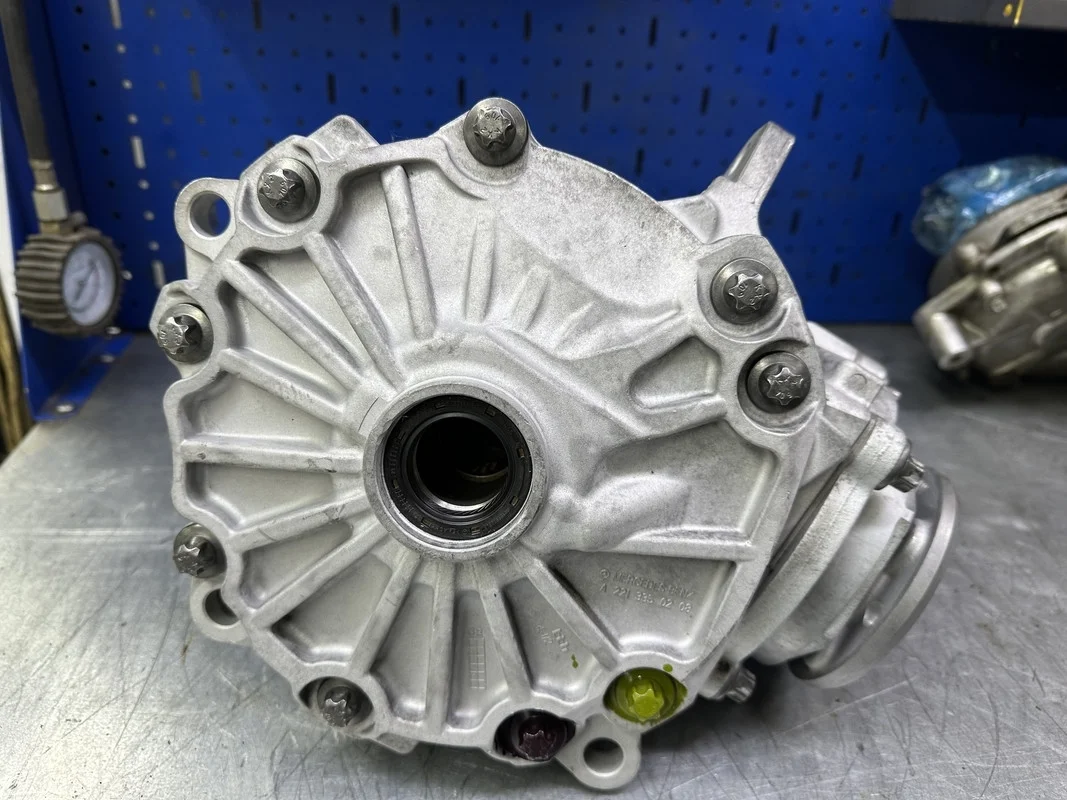 Передний редуктор Mercedes GLK X204 3,46 (ЦЕНА ДЕЙСТВИТЕЛЬНА В ОБМЕН НА ВАШ НЕИСПРАВНЫЙ РЕМОНТОПРИГОДНЫЙ АГРЕГАТ ГАРАНИЯ 12 МЕСЯЦЕВ)