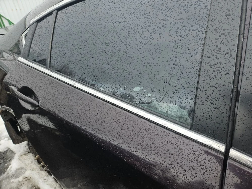 Хром молдинг бархотка задняя правая на Mazda 6 GH