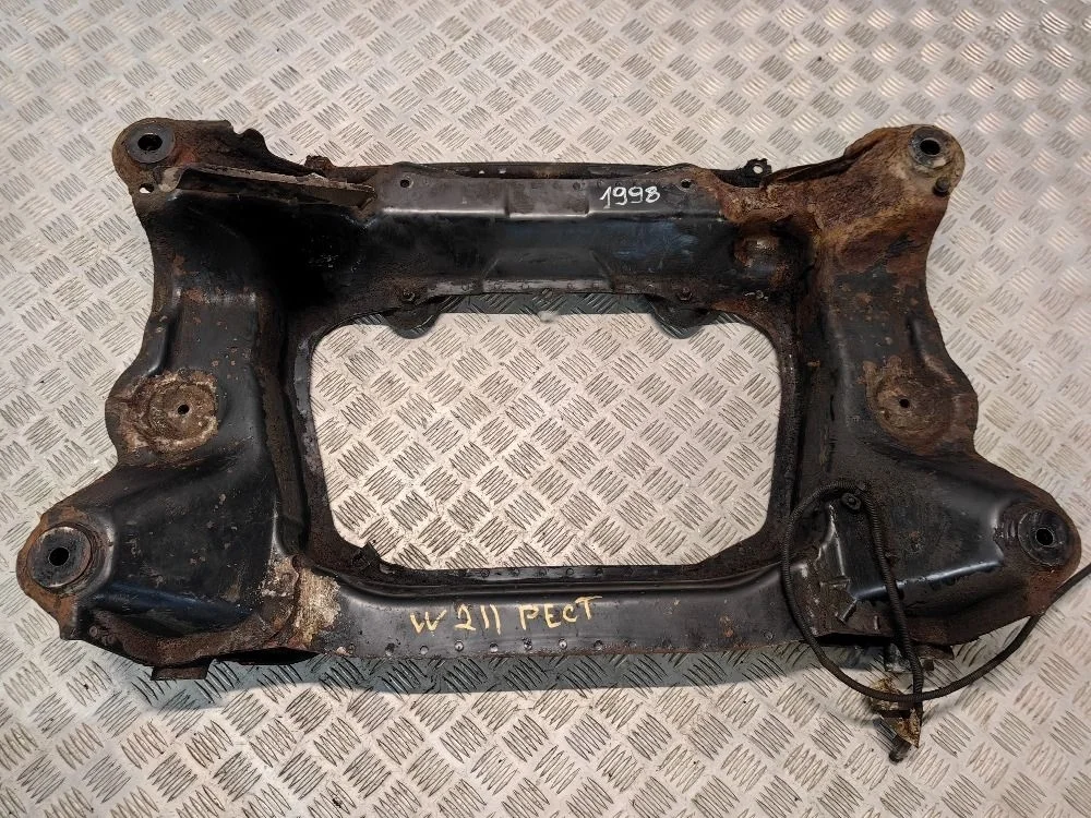 Подрамник передний Mercedes-Benz E-класс W211