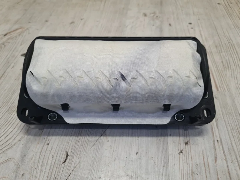 Подушка безопасности в торпеду Porsche Cayenne V8 2011 958 (92A)