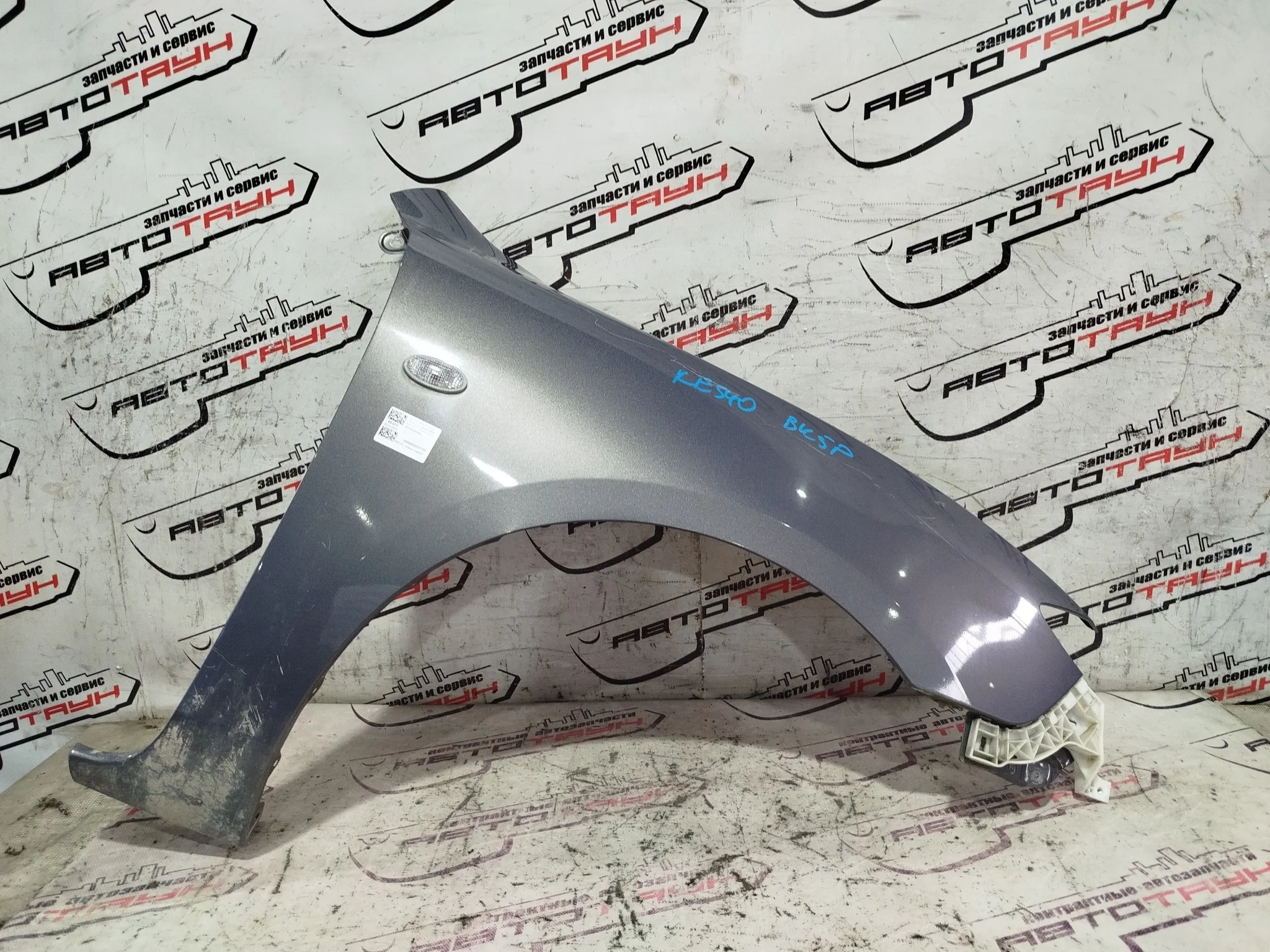 КРЫЛО MAZDA BN8V52111D ПЕРЕД ПРАВО темно-серый, 32S KE540