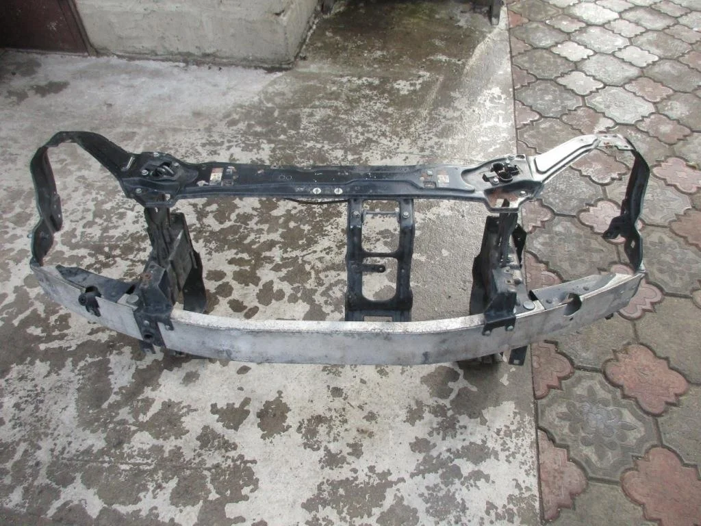 Телевизор в сборе Mercedes-Benz