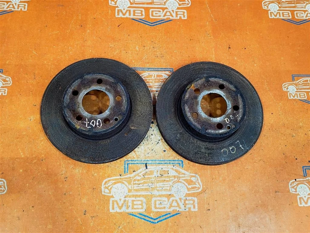 Диски тормозные перед Mercedes-Benz