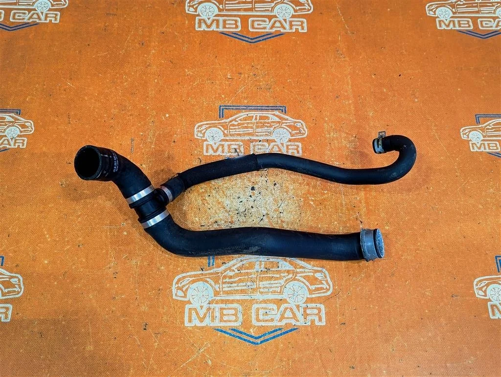 Патрубок радиатора Mercedes-Benz