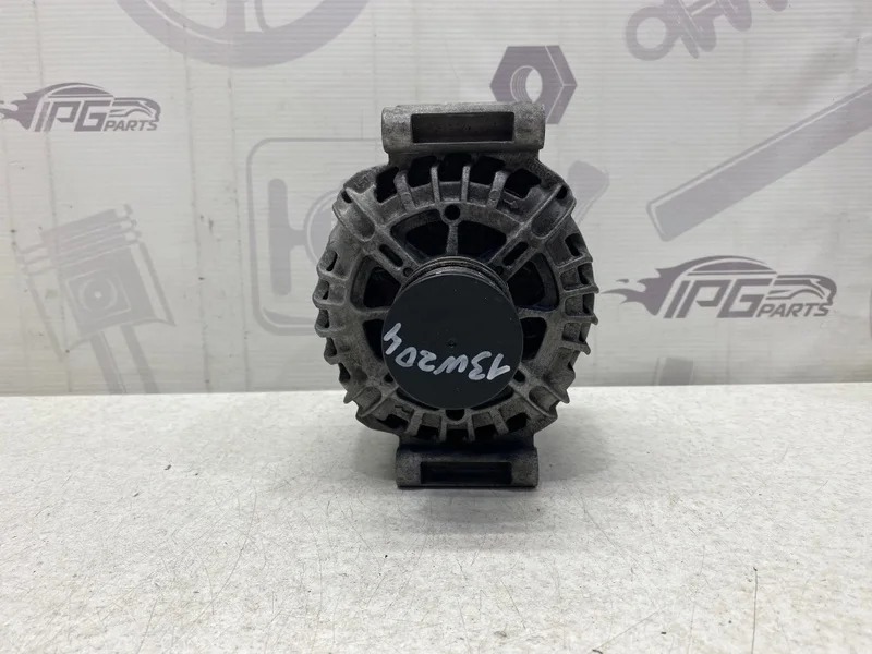 Генератор Mercedes-benz 2012 C204