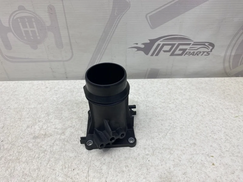 Фланец впускного коллектора Mercedes-benz 2012 C204