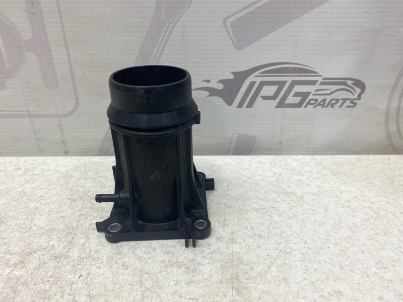 Фланец впускного коллектора Mercedes-benz W212