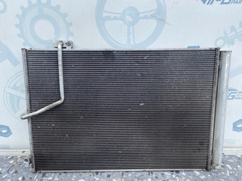 Радиатор кондиционера Mercedes-benz 2013 W212