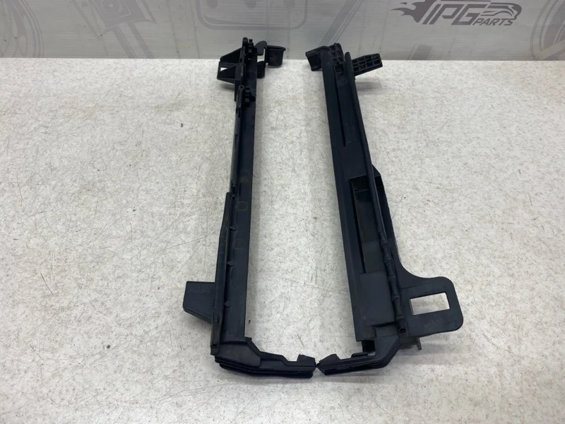 Рамка радиатора Mercedes-benz 2013 W212