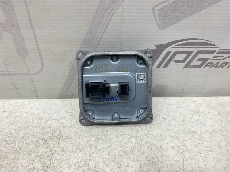 Блок управления фарой Mercedes-benz 2013 W212