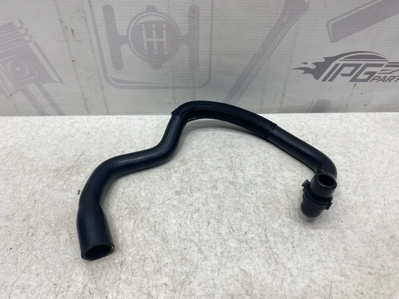 Патрубок ож Mercedes-benz W212