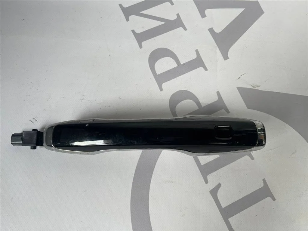 Ручка двери наружная правая