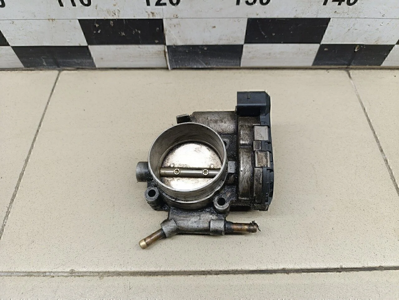 Заслонка дроссельная электрическая Captiva (C100) 2006-2010