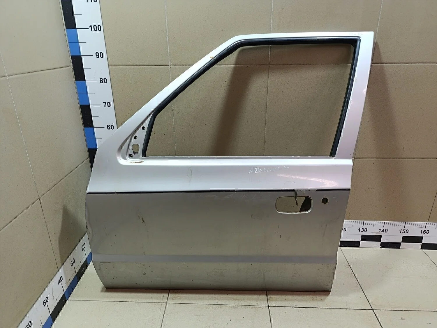 Дверь передняя левая Felicia 1995-1998