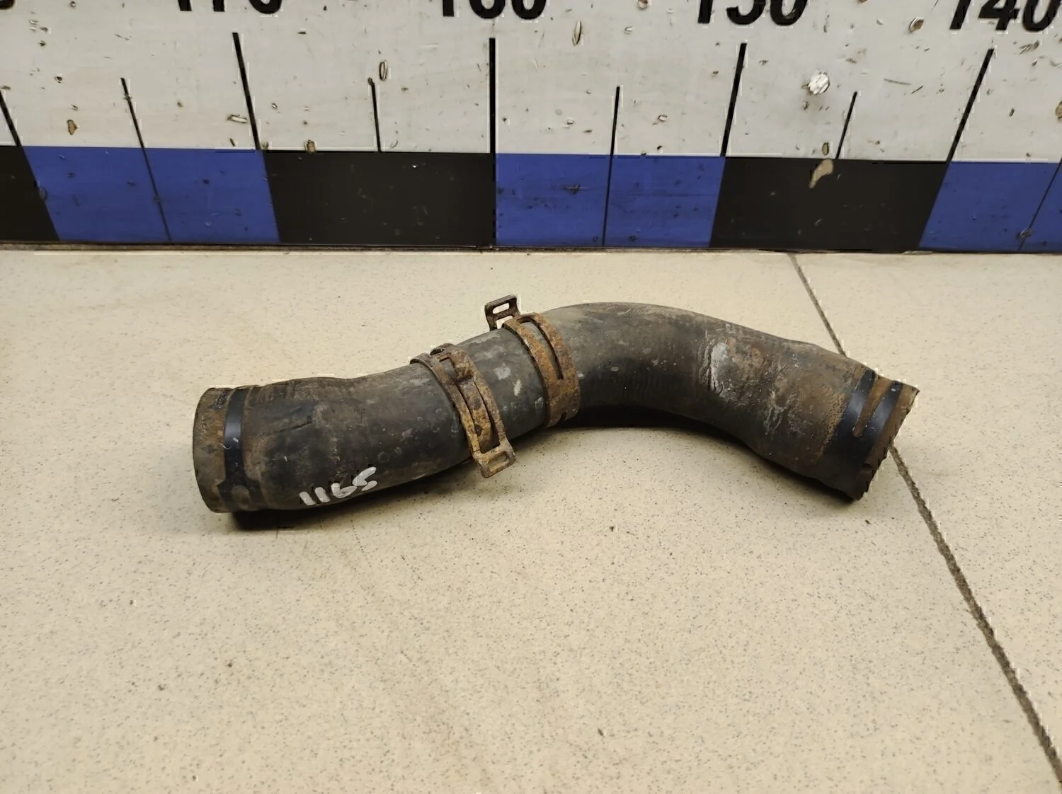 Патрубок радиатора A3 (8L1) 1996-2003