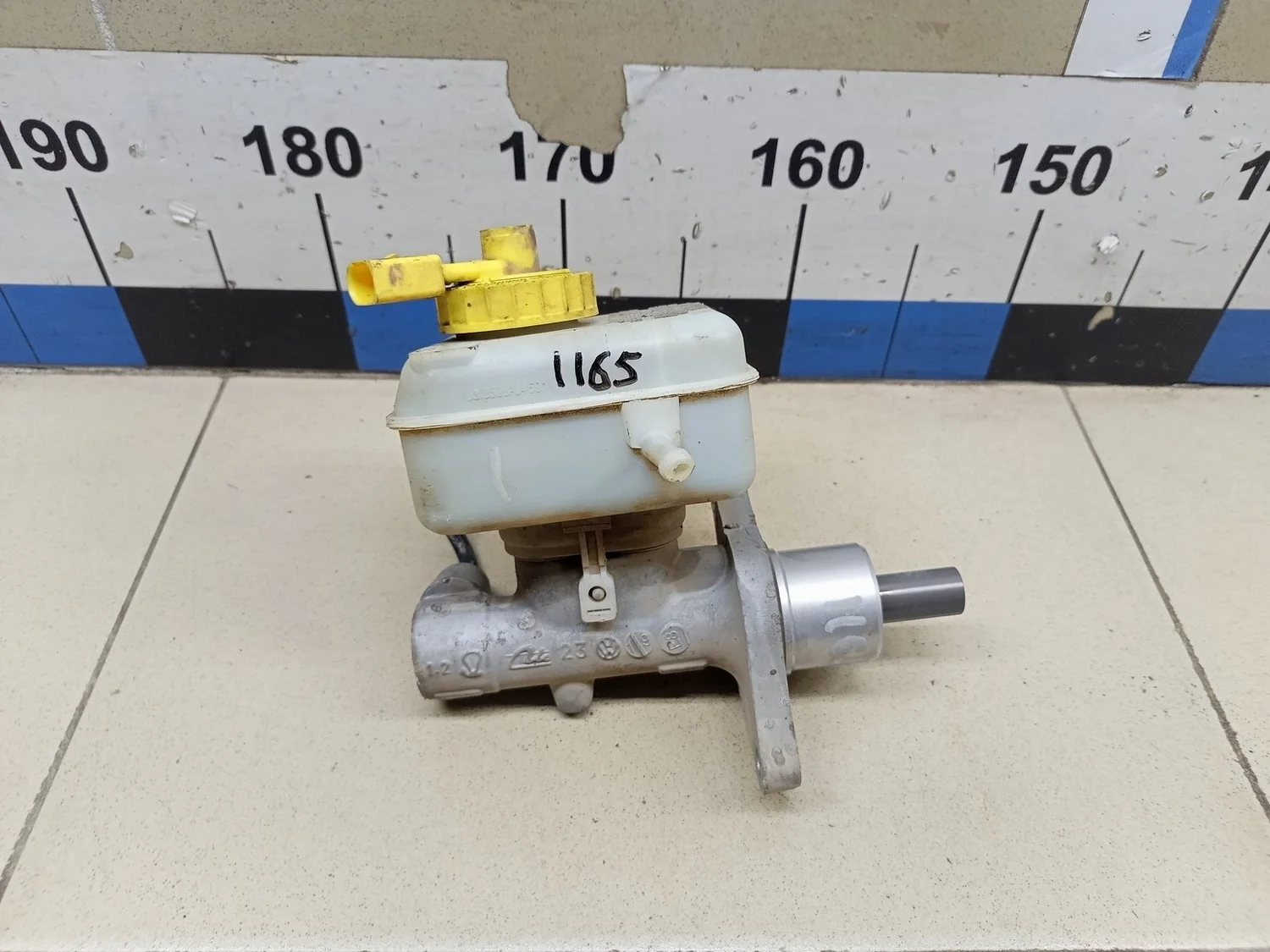 Цилиндр тормозной главный Octavia (A4 1U-) 2000-2011