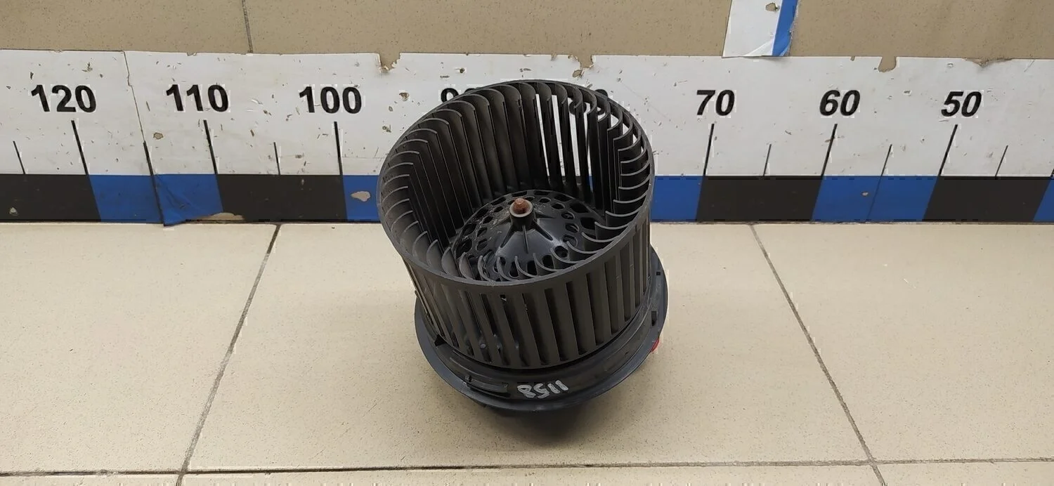 Моторчик отопителя X-Trail (T32) 2014>