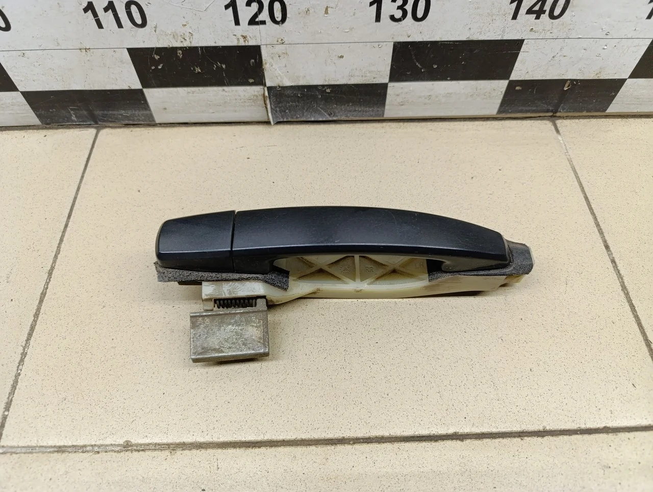 Ручка двери задней наружная левая Captiva (C100) 2006-2010