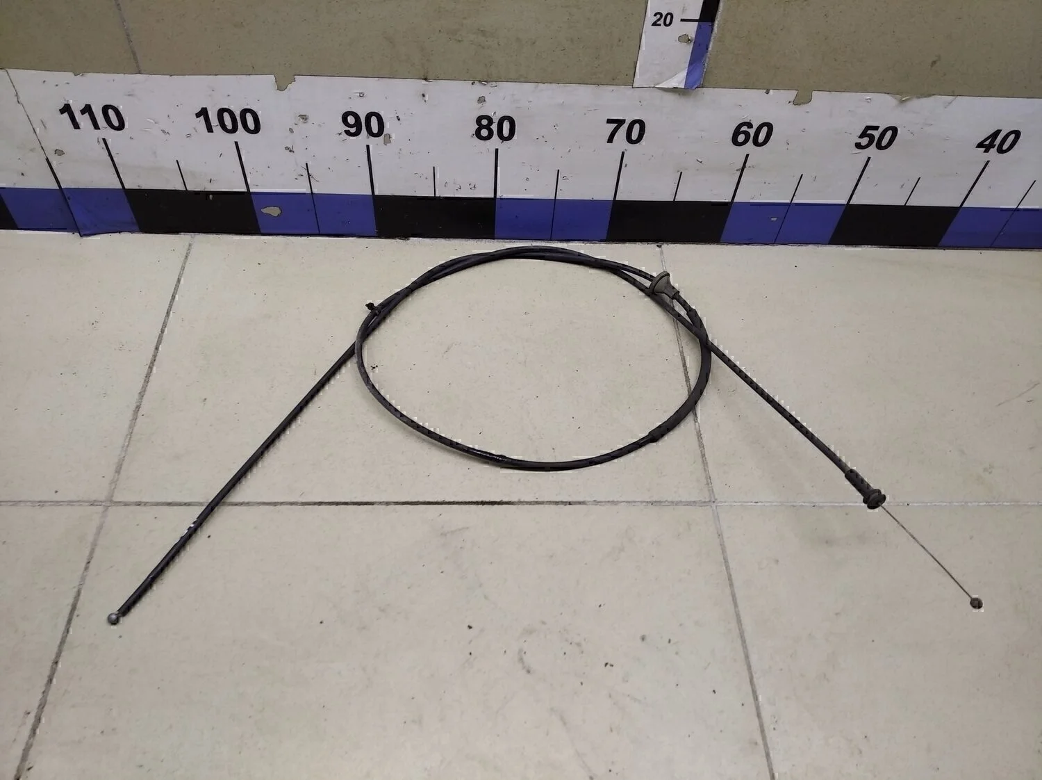 Трос открывания капота Fusion 2002-2012