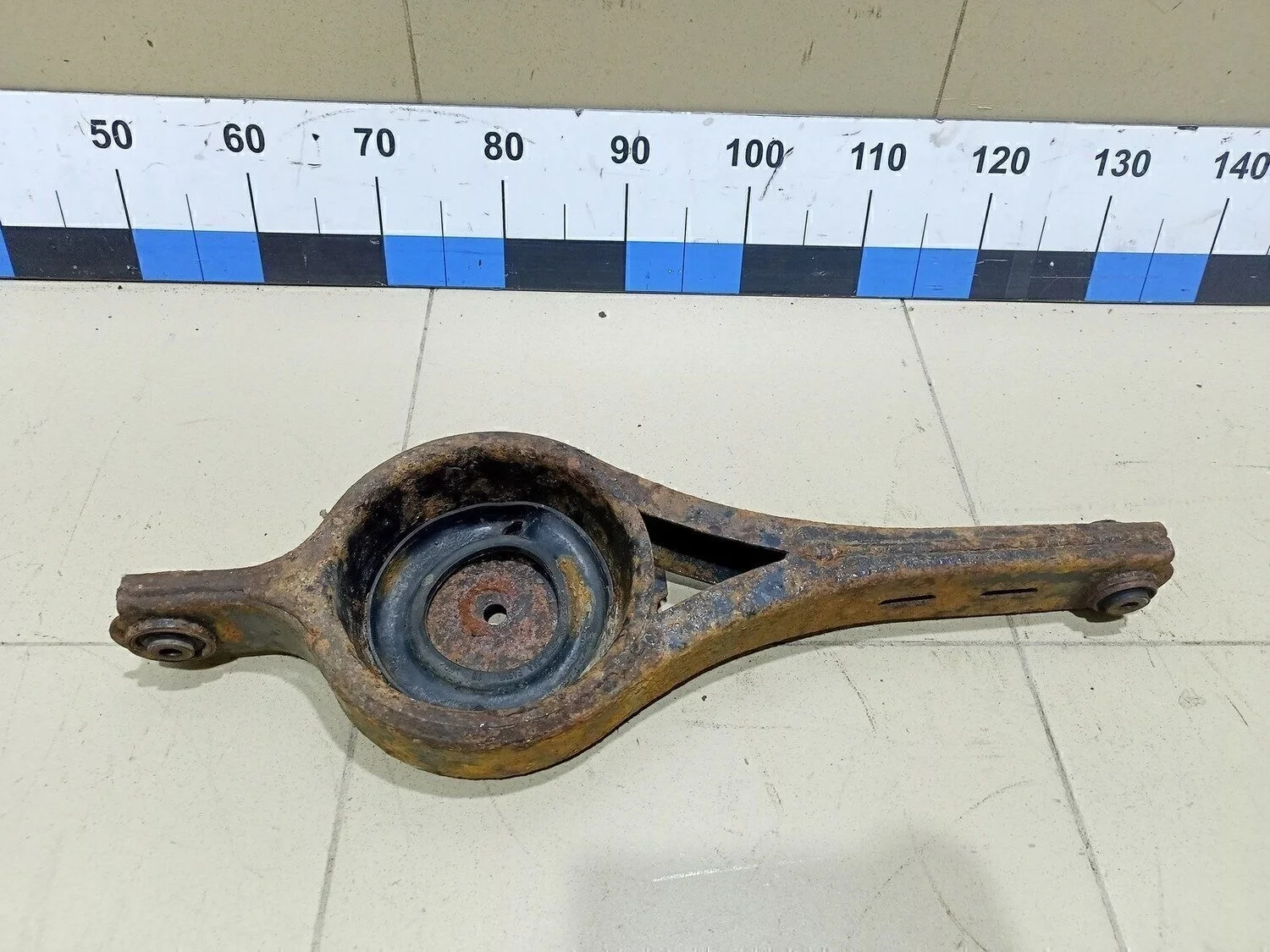 Рычаг задний нижний S80 2006-2016