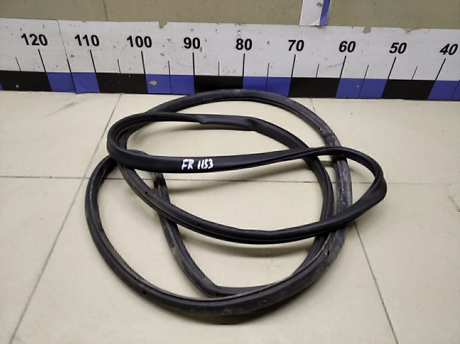 Уплотнитель (внутри) Fusion 2002-2012