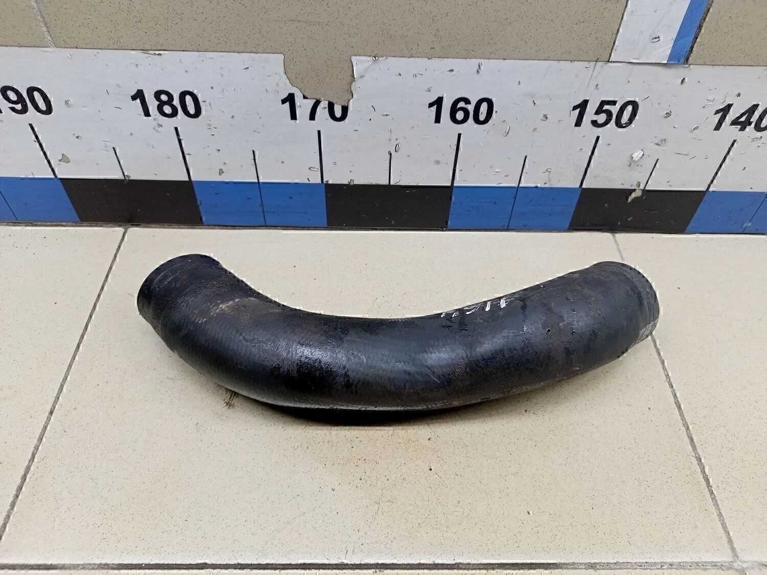 Патрубок интеркулера Focus III 2011>