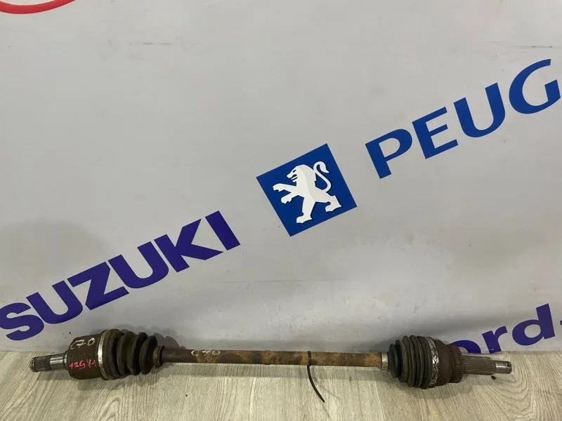 Привод KIA SORENTO 2010г XM