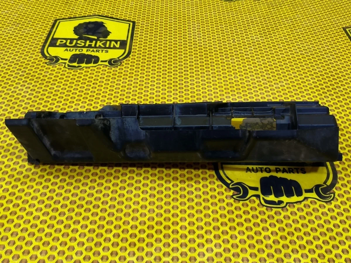 Дефлектор радиатора KIA Rio 2013 253214L100 QB G4FC, правый