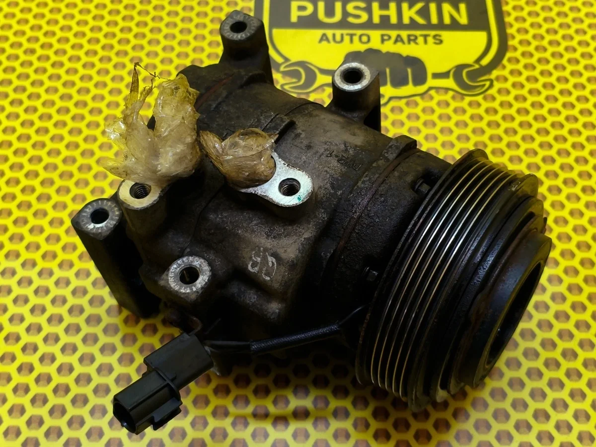 Компрессор кондиционера KIA Rio 2013 977014L000 QB G4FC