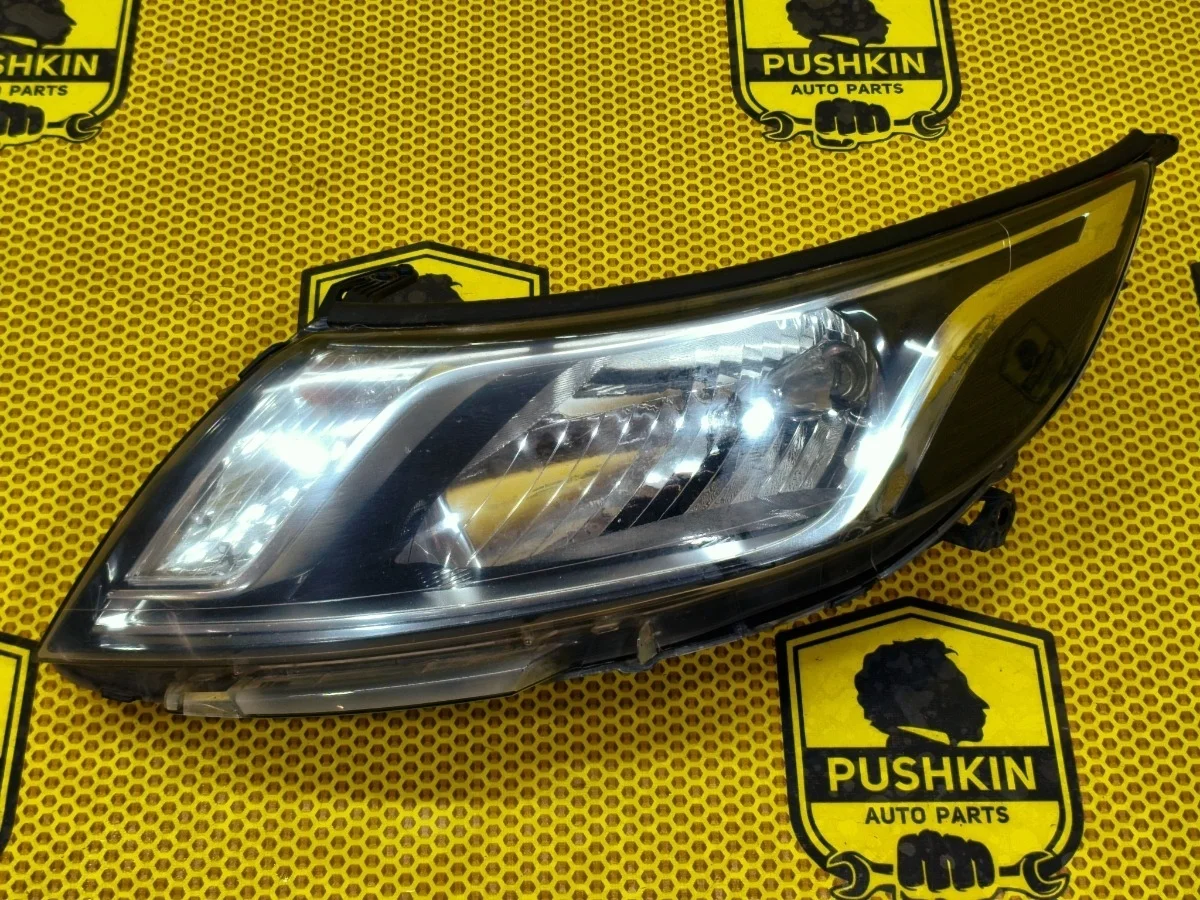 Фара KIA Rio 2013 921014X000 QB G4FC, передняя левая