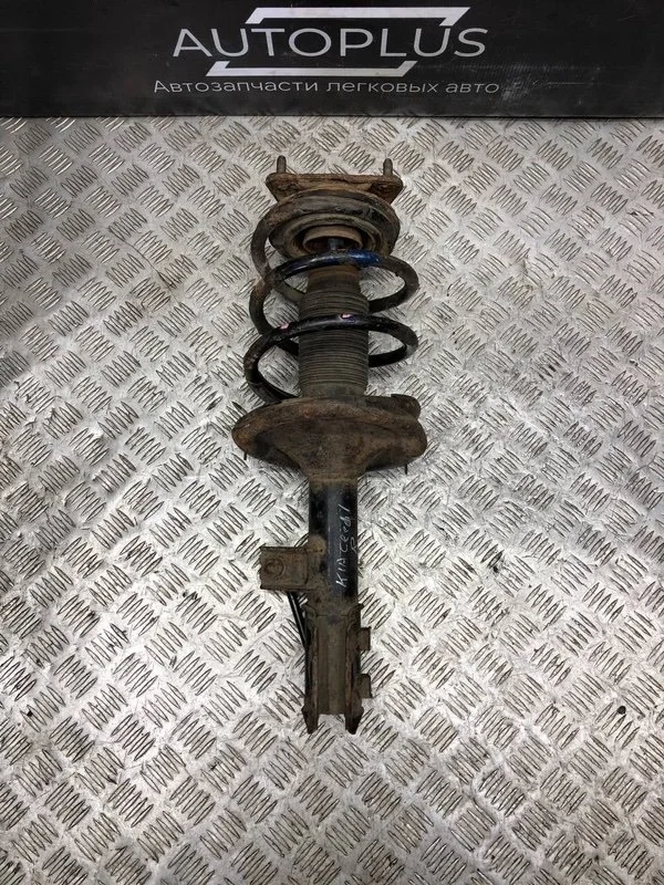 Стойка подвески Kia Ceed 2011 546611H000 ED УНИВЕРСАЛ G4GC, передняя правая