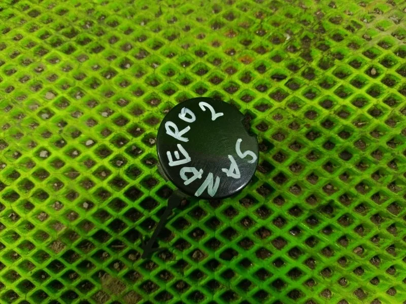 Заглушка заднего бампера Renault Sandero 2016 511657929R ХЭТЧБЕК D4FF732