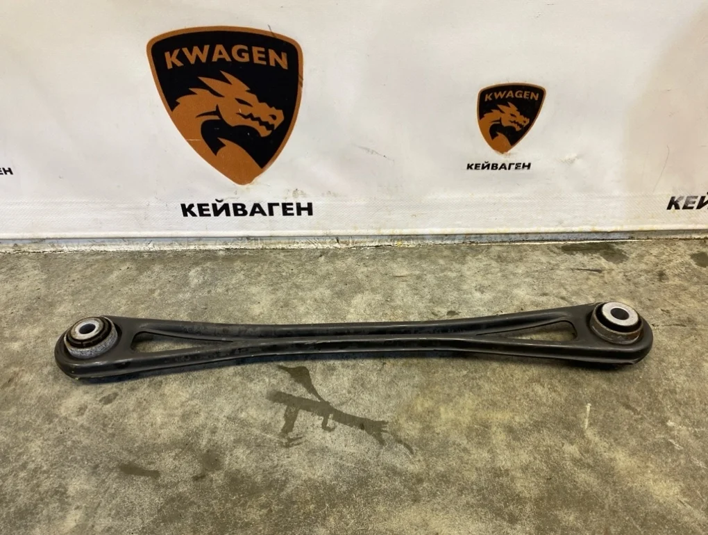 Рычаг подвески Audi Q7 2010 4L